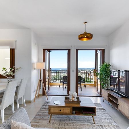 1 Bedroom Apartment Pyrgos With Beautiful Sea And Sunset Views, Aphrodite Hills Resort Kouklia Bagian luar foto