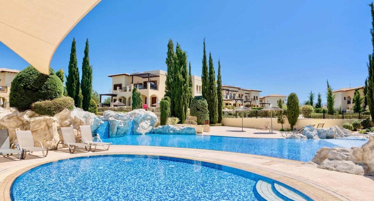 1 Bedroom Apartment Pyrgos With Beautiful Sea And Sunset Views, Aphrodite Hills Resort Kouklia Bagian luar foto